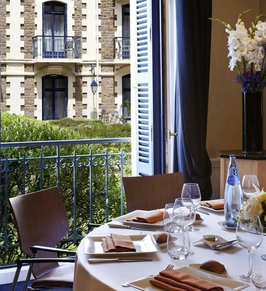 Table restaurant, Hôtel Barrière Dinard
