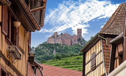 Le château du St Ulrich surplombant la cité médiévale de Ribeauvillé